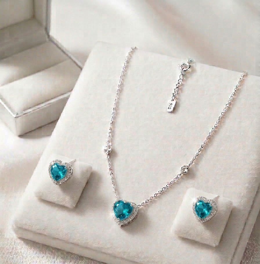 Conjunto Colar e Brinco Coração em Zirconia Azul Aguas Marinhas